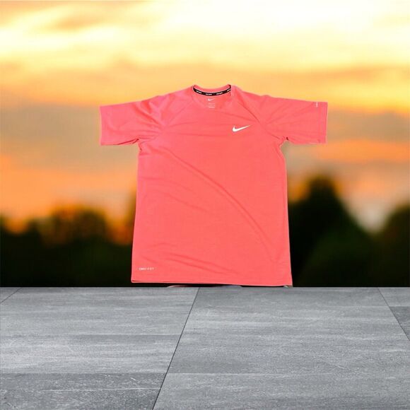 Nike Swim Dri-Fit Shirt UPF 40+ Men's Size Small NESSE60-821 Volt BrightOrange